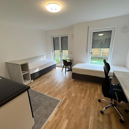 1 Zimmer Studioapartment Mit Bis Zu 2 Einzelbetten In Der Land Of Living Kelheim Exterior foto